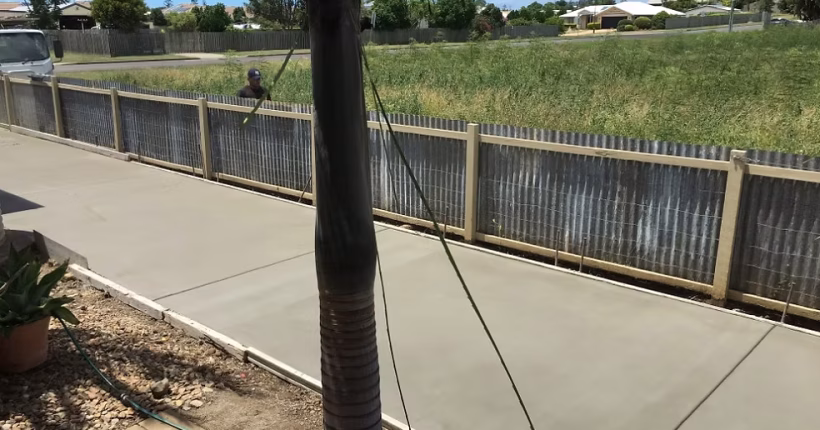 Concrete sidewalk in Hamilton