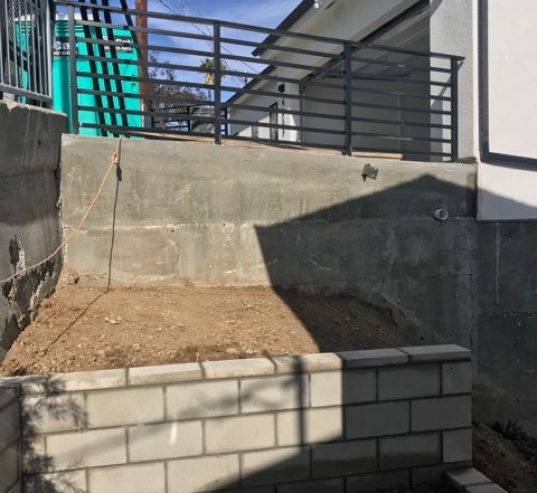 Hamilton concrete retaining wall build